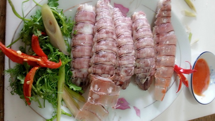 Kinh nghiệm ăn uống ngon bổ rẻ cho du lịch bụi Cát Bà 
